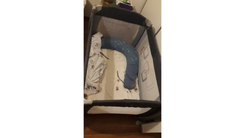 Tiraron un petardo y cayó en la cuna de un bebé